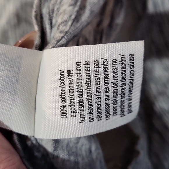 Victoria's Secret PINK Shirt - Picture 10 of 15